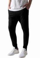 Pleat Sweatpants